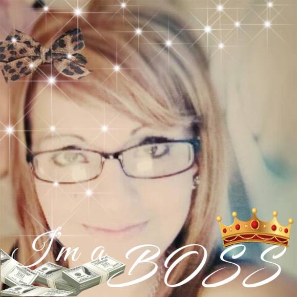 Meet your Posher, Janessa - Picture 1 of 1